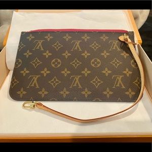 Auth Louis Vuitton wristlet/pouch/clutch monogram